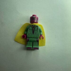 LEGO Vision Minifigure Marvel Super Heroes Avengers 76032 retired rare